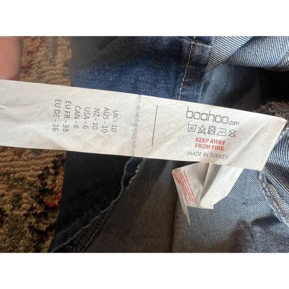 Boohoo Denim Dress Button Down Long Sleeve Jean Pockets NWT Size 6 - Picture 13 of 16